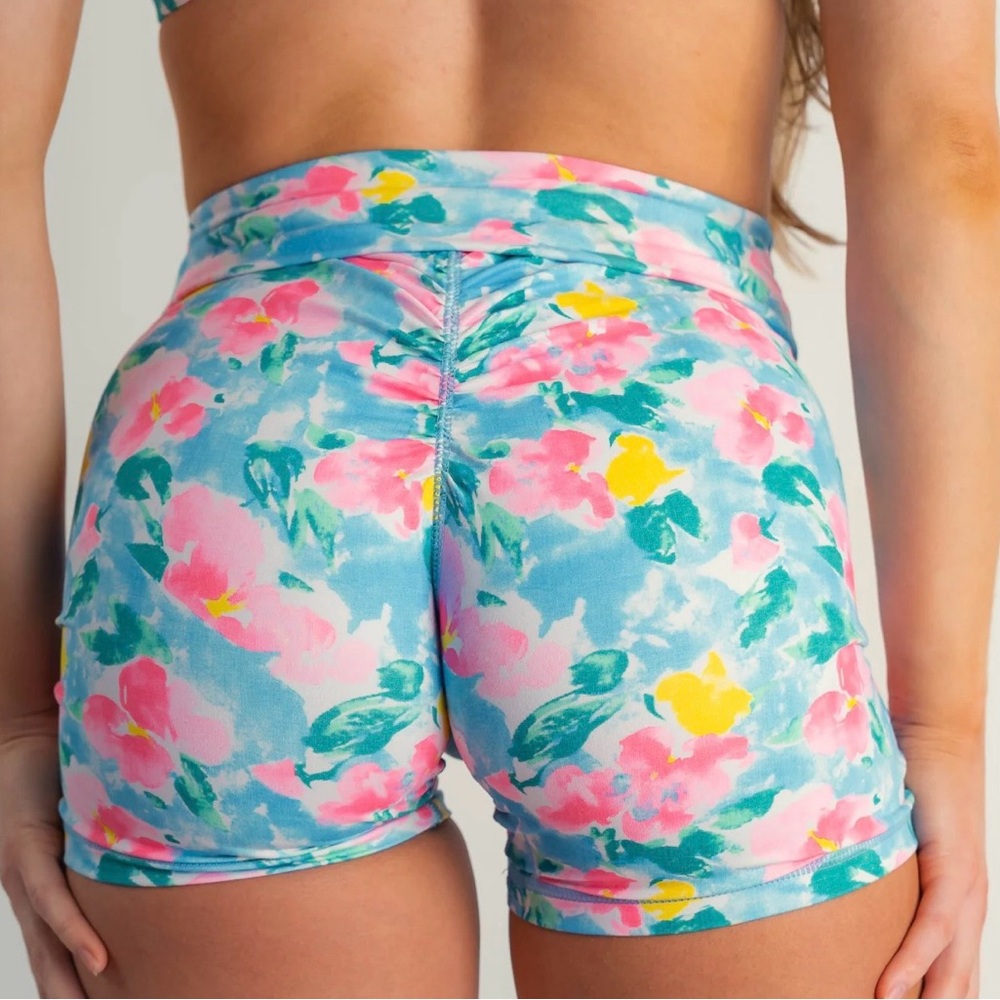 Kill Crew Shorts - Picture 2 of 5